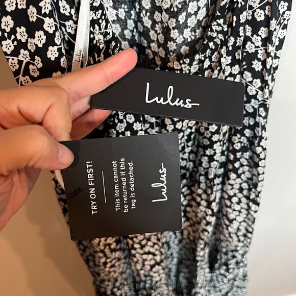 NWT Lulu's Kind Heart Black Floral Print Tiered Lace-Up Midi Dress - Picture 5 of 7